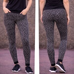 Stylish Black and Gray Women's leggings SMALL